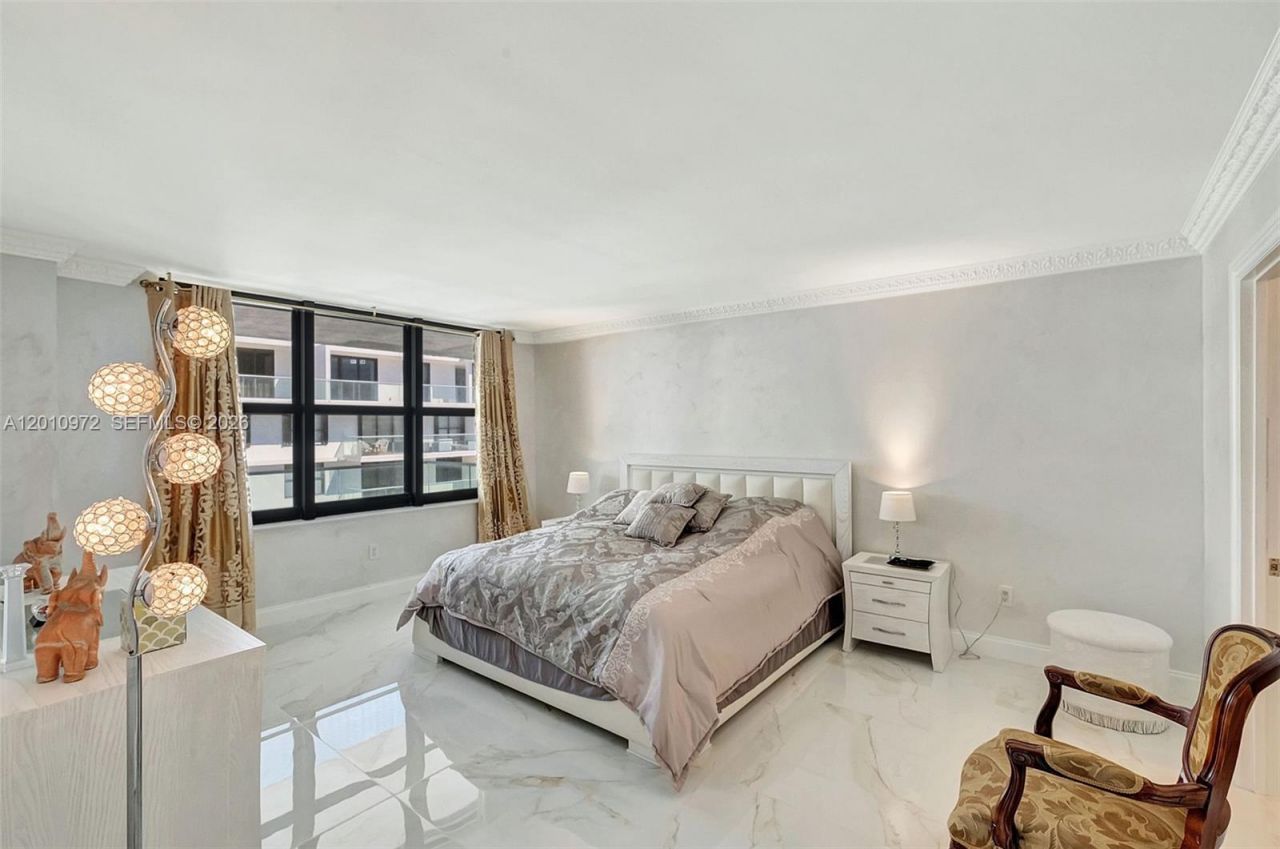 9801 Collins Ave , Unit 20T, Bal Harbour, FL 33154 Photo