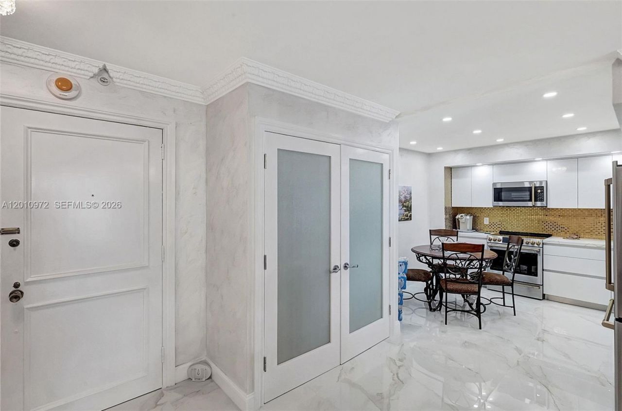 9801 Collins Ave , Unit 20T, Bal Harbour, FL 33154 Photo