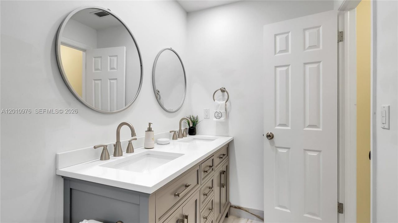 1621 NW 85th Way, Plantation, FL 33322 Photo