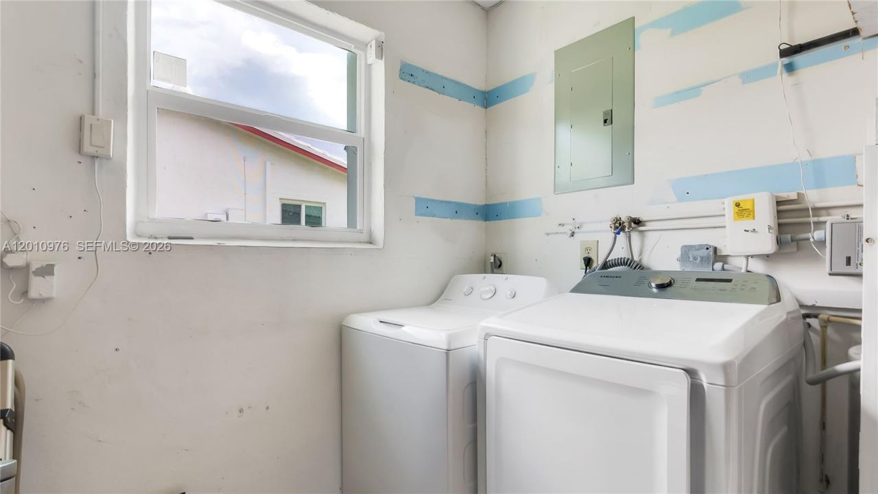 1621 NW 85th Way, Plantation, FL 33322 Photo