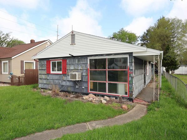 928 W Lusher Avenue, Elkhart, IN 46517