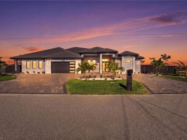 120 SW 9th AVE, CAPE CORAL, FL 33991