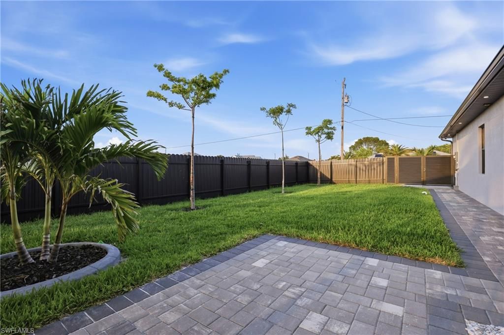 120 SW 9th Ave , Cape Coral, FL 33991 Photo