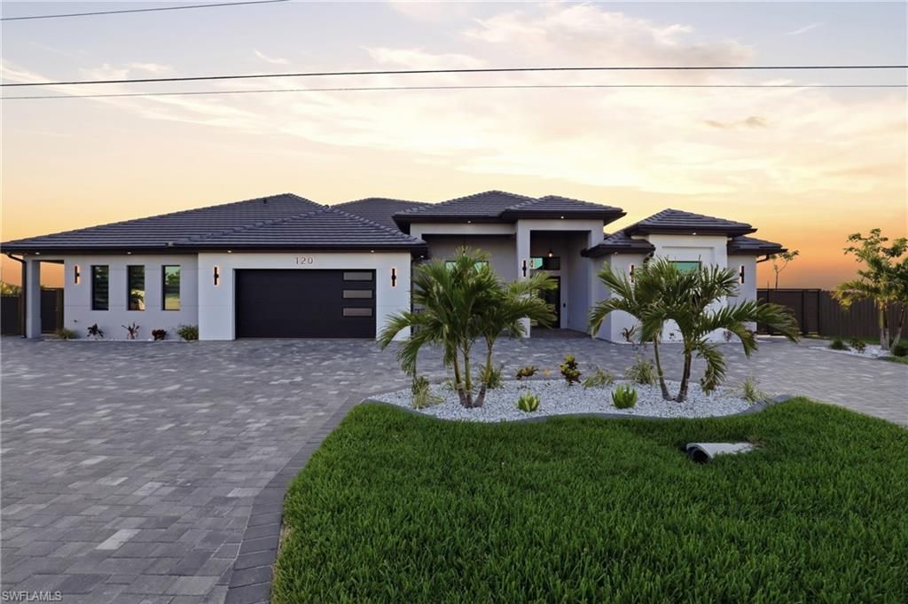 120 SW 9th Ave , Cape Coral, FL 33991 Photo