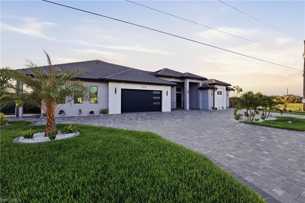 120 SW 9th Ave , Cape Coral, FL 33991 Photo