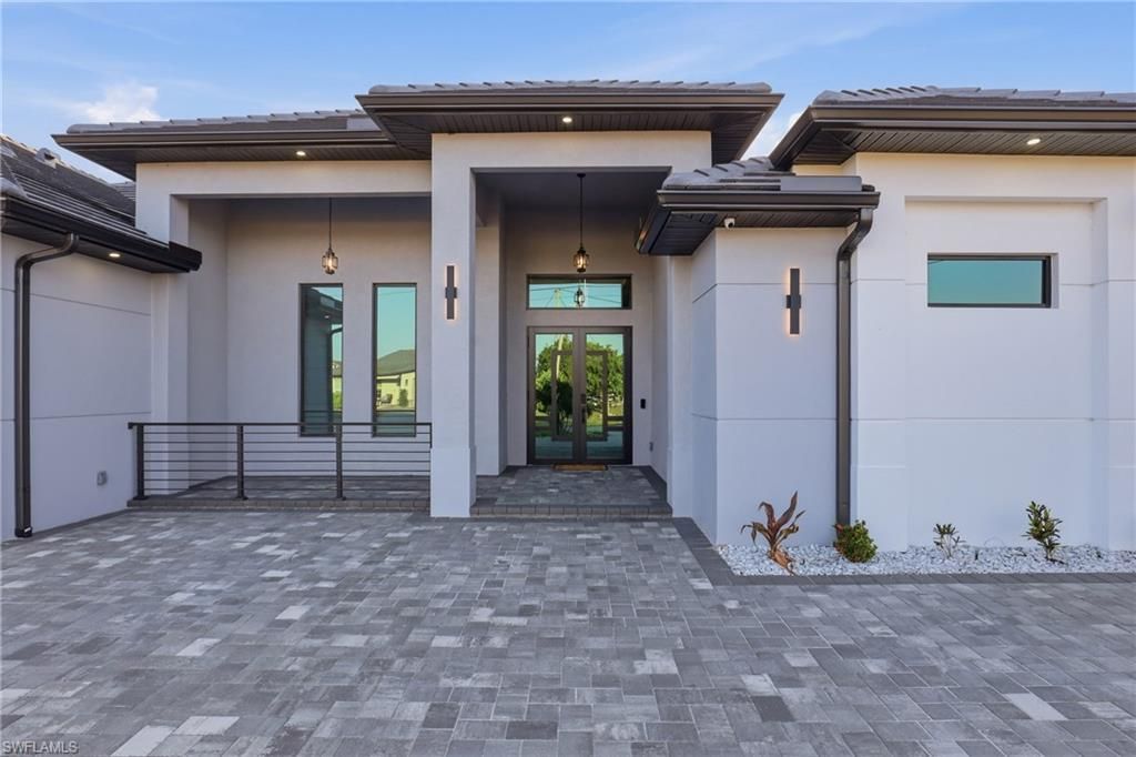 120 SW 9th Ave , Cape Coral, FL 33991 Photo