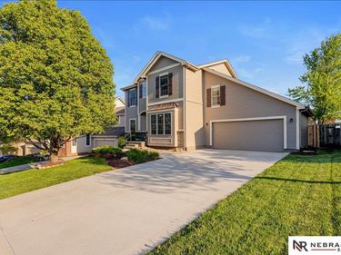 14873 Jaynes Street , Omaha, NE 68116