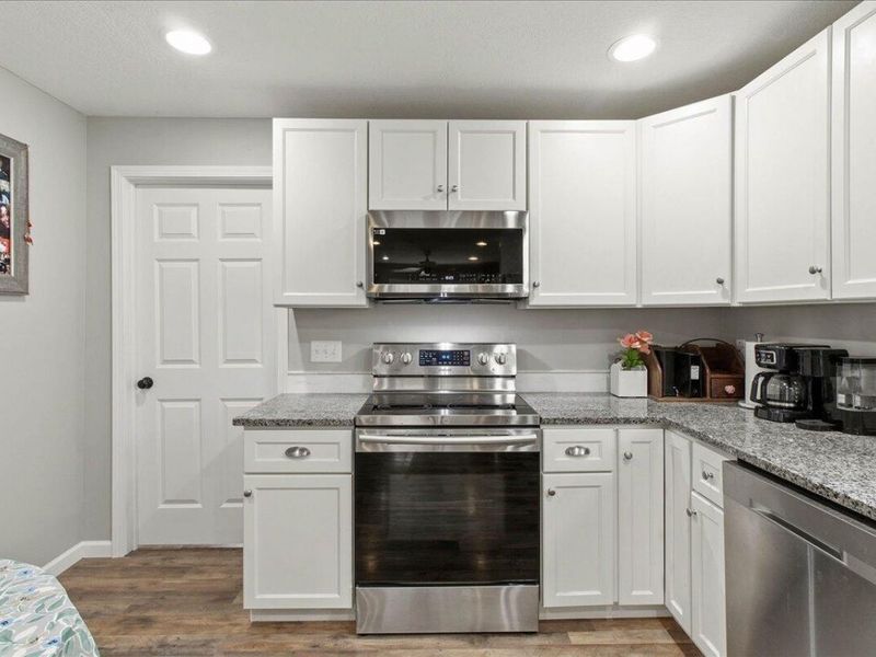 132 Richard Avenue, Bellefontaine, OH 43311 Photo 14