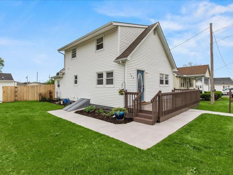 132 Richard Avenue, Bellefontaine, OH 43311 Photo 3