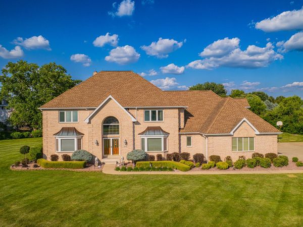 284 Barrington Lane , Bourbonnais, IL 60914