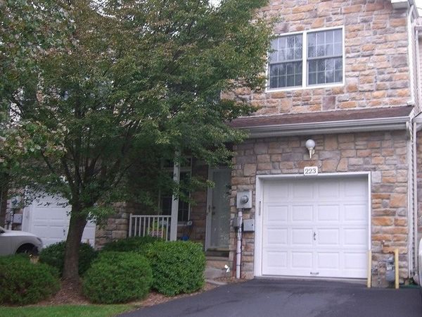 223 Emily Pl, Parsippany-Troy Hills, NJ 07054