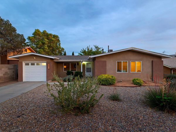 13510 Auburn Avenue NE, Albuquerque, NM 87112