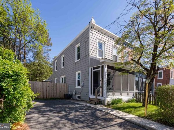 32 JEFFERSON AVENUE , EAGLEVILLE, PA 19403