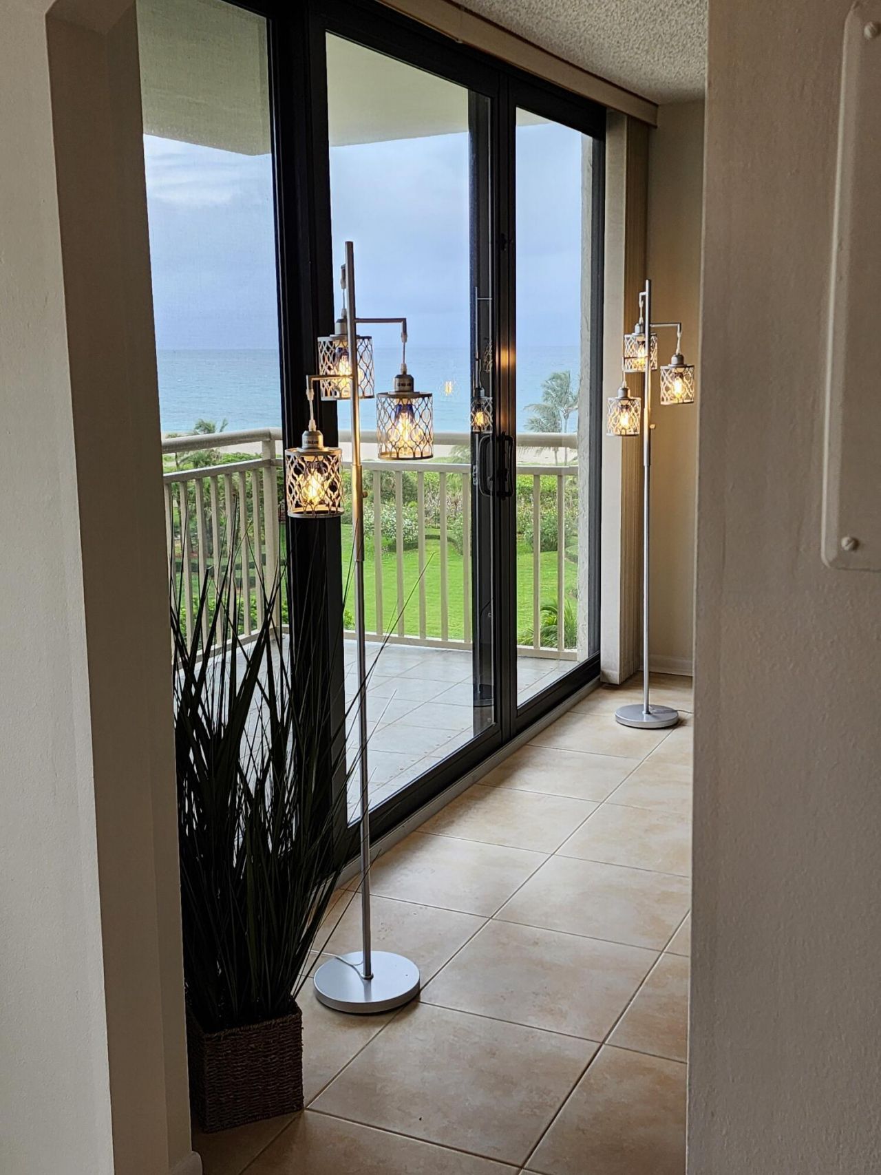3400 N Ocean Drive, Unit 703, Singer Island, FL 33404 Photo