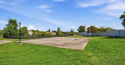 885 Halidon Way #522, Unit 522, Folsom, CA 95630 Photo