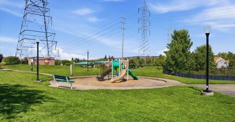 885 Halidon Way #522, Unit 522, Folsom, CA 95630 Photo