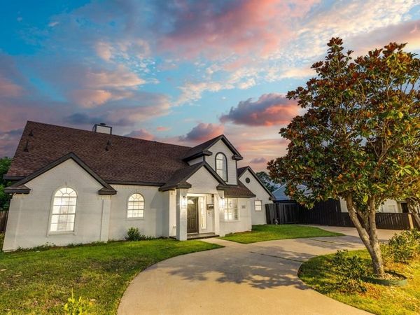 3304 Inwood Road, Dallas, TX 75235