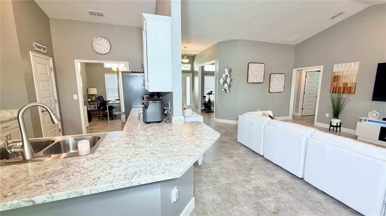 4015 Tullamore Lane, Auburndale, FL 33823 Photo