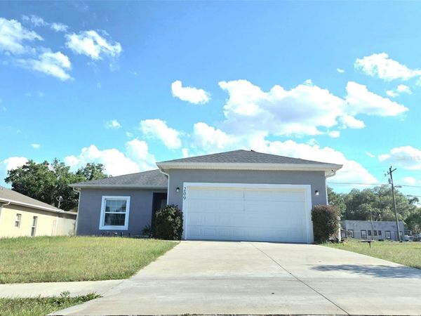 209 E LEMON STREET , DAVENPORT, FL 33837