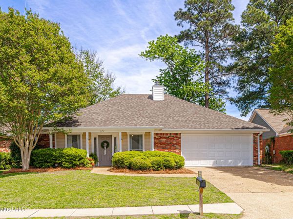 571 Acorn Lane, Brandon, MS 39047