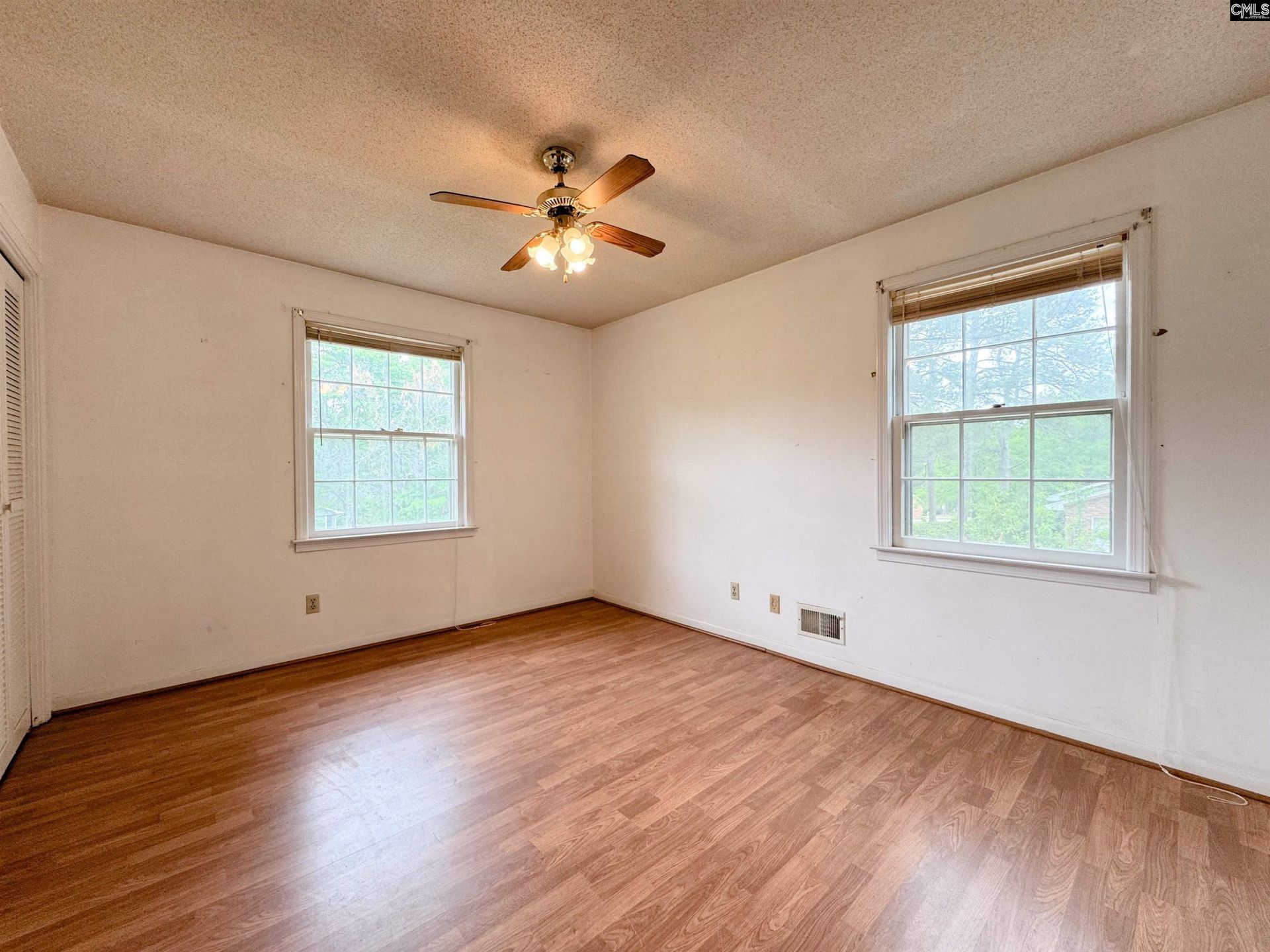 146 Finsbury Road Photo 25