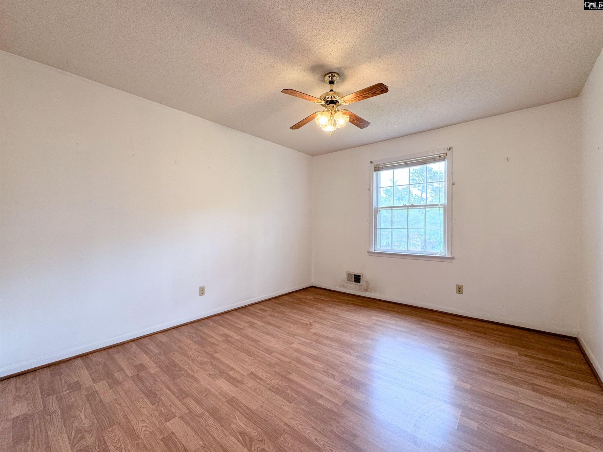 146 Finsbury Road Photo 27