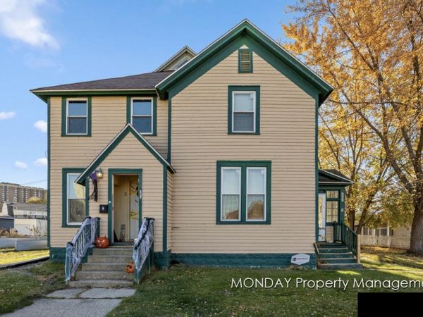 263 W Muskegon Avenue, Muskegon, MI 49440