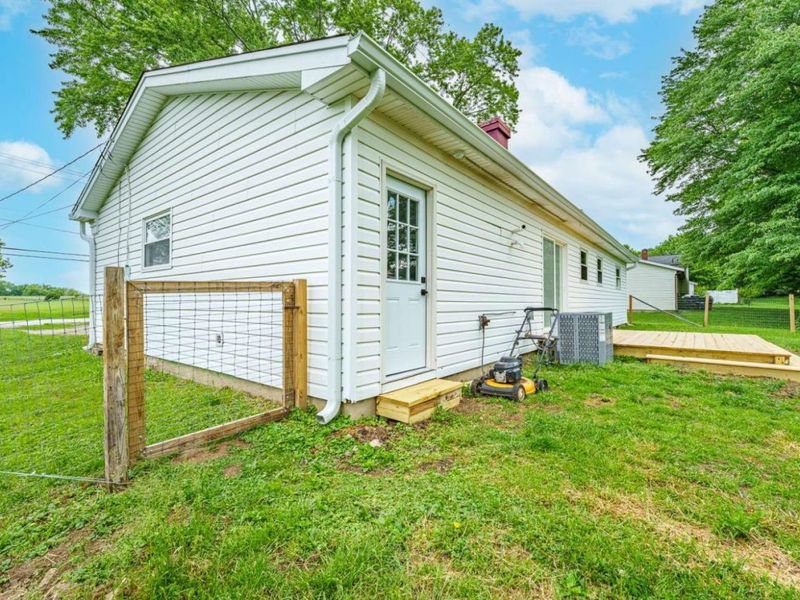 1285 Bethel New Richmond Road, New Richmond, OH 45157 Photo 8