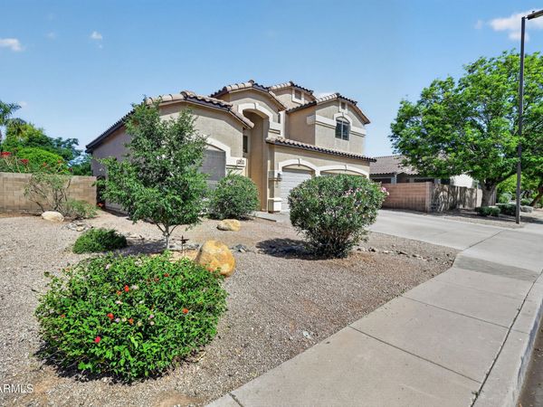 1414 S SANDSTONE Street S, Gilbert, AZ 85296