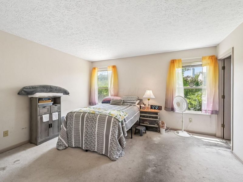 5697 Silver Spurs Lane, Galloway, OH 43119 Photo 12