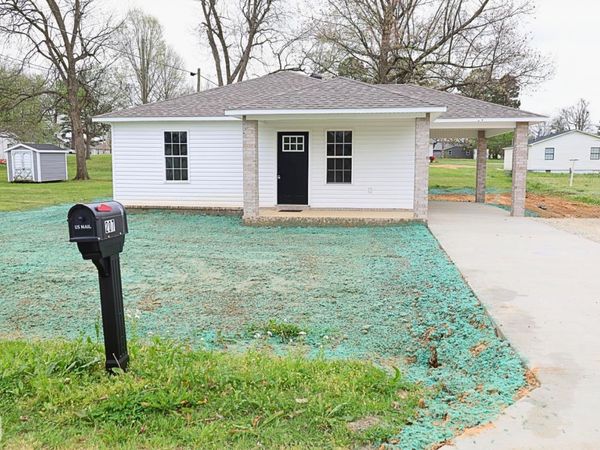 207 W Warner Street, Marmaduke, AR 72443