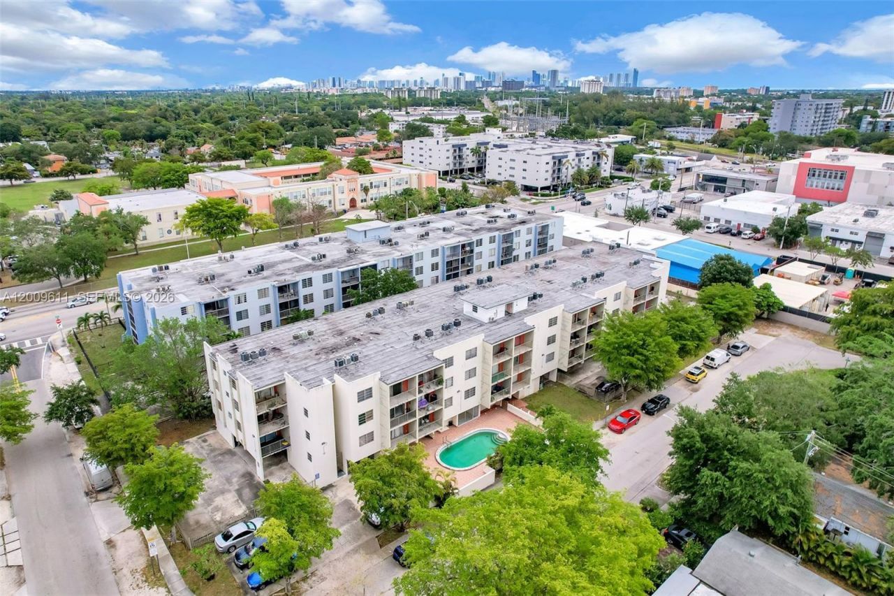 1225 NE 124th St, Unit 49C, North Miami, FL 33161 Photo