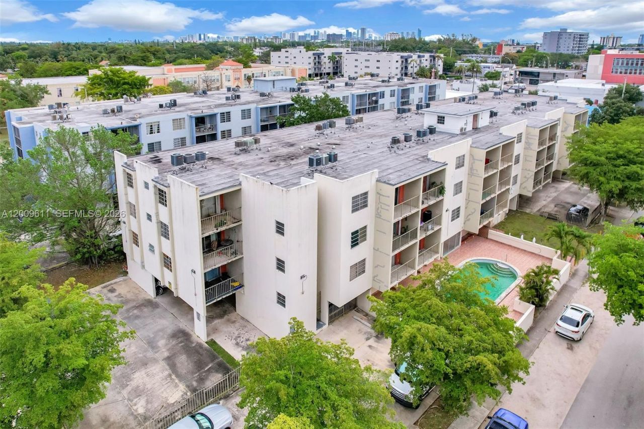 1225 NE 124th St, Unit 49C, North Miami, FL 33161 Photo