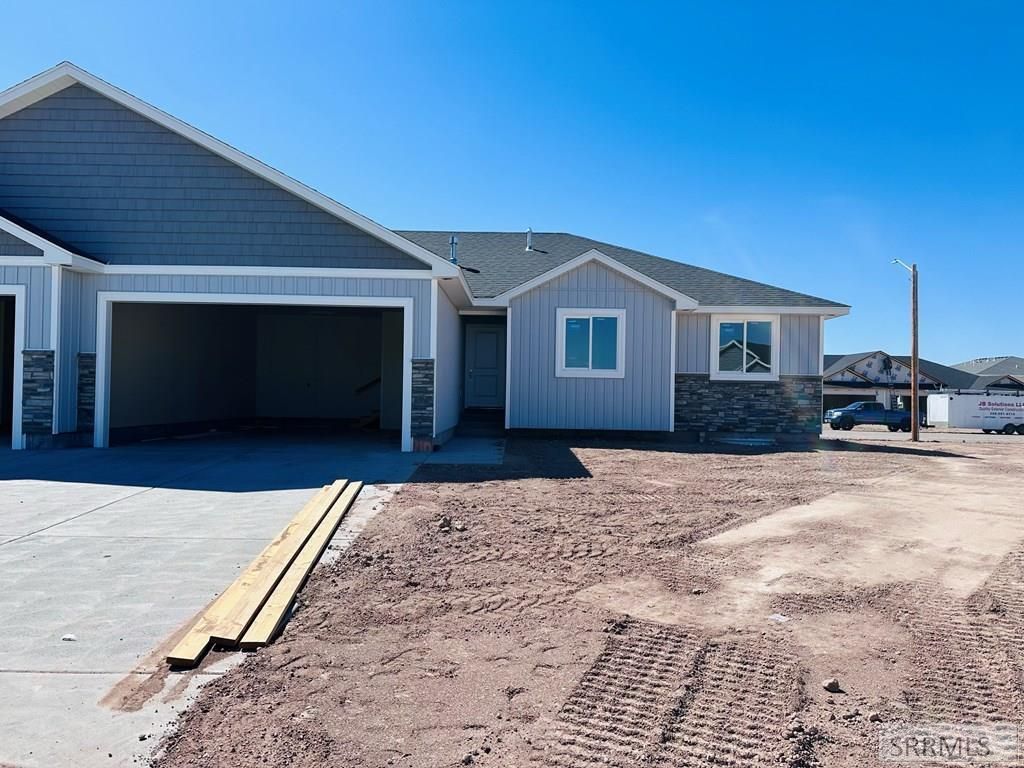 3710 E Razor Circle, Idaho Falls, ID 83401 Main Photo