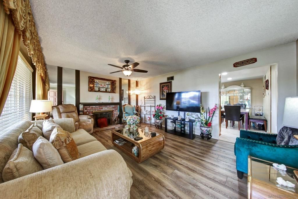 2574 Keen, San Diego, CA 92139 Main Photo