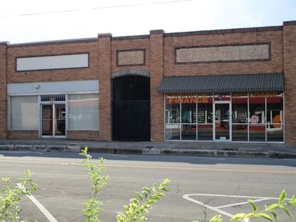 1013 Austin Avenue Waco, TX 76701