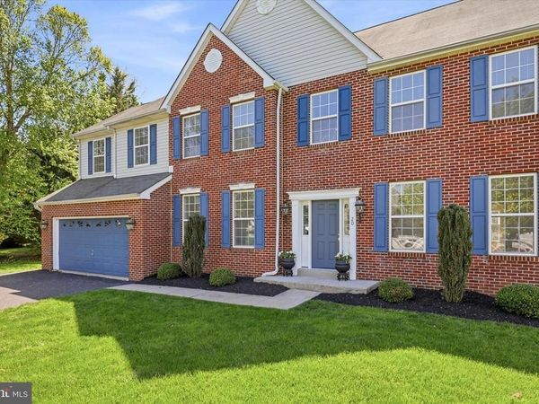 20 CRIMSON DRIVE , NORRISTOWN, PA 19401