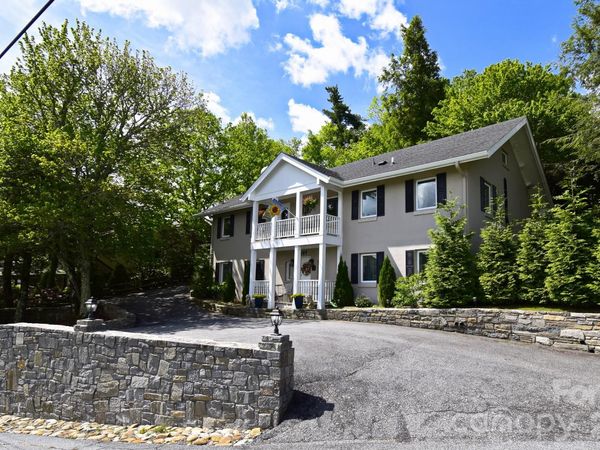 195 Fairway Lane, Blowing Rock, NC 28605