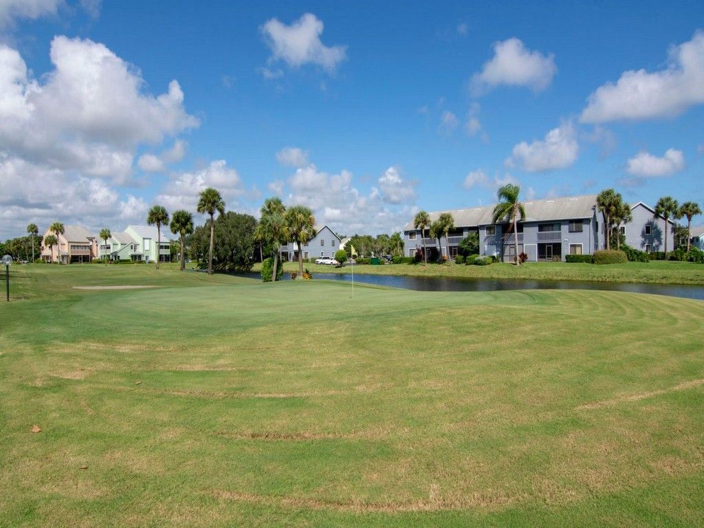 9612 Riverside Drive, Unit 203, Sebastian, FL 32958 Photo
