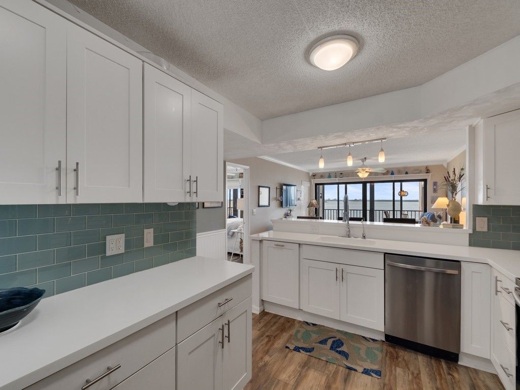9612 Riverside Drive, Unit 203, Sebastian, FL 32958 Photo