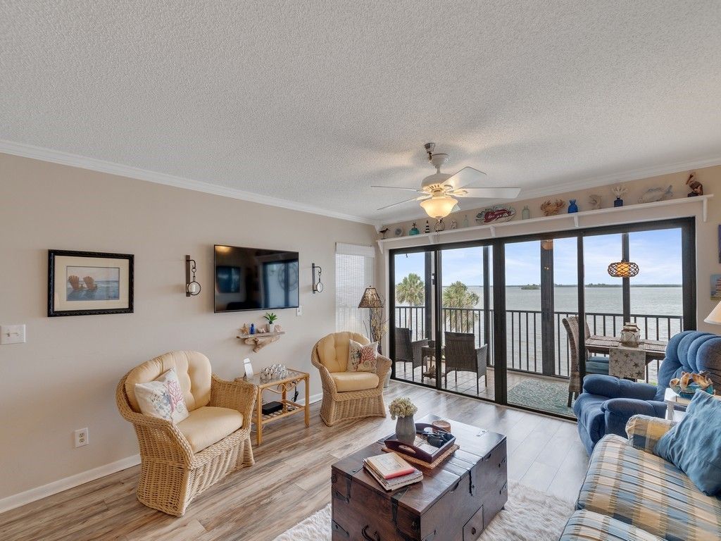 9612 Riverside Drive, Unit 203, Sebastian, FL 32958 Photo