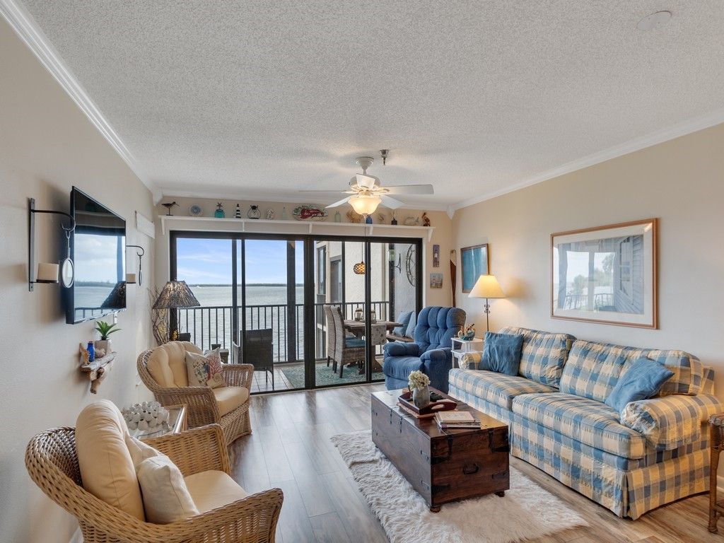 9612 Riverside Drive, Unit 203, Sebastian, FL 32958 Photo