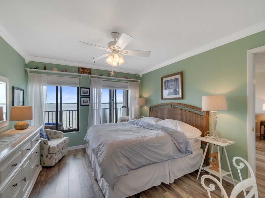 9612 Riverside Drive, Unit 203, Sebastian, FL 32958 Photo