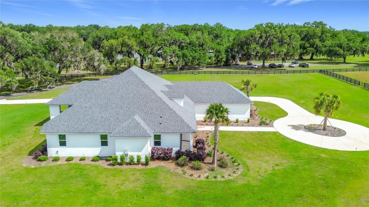 6530 SE 156th Loop, Unit 3 & 4, Summerfield, FL 34491 Photo