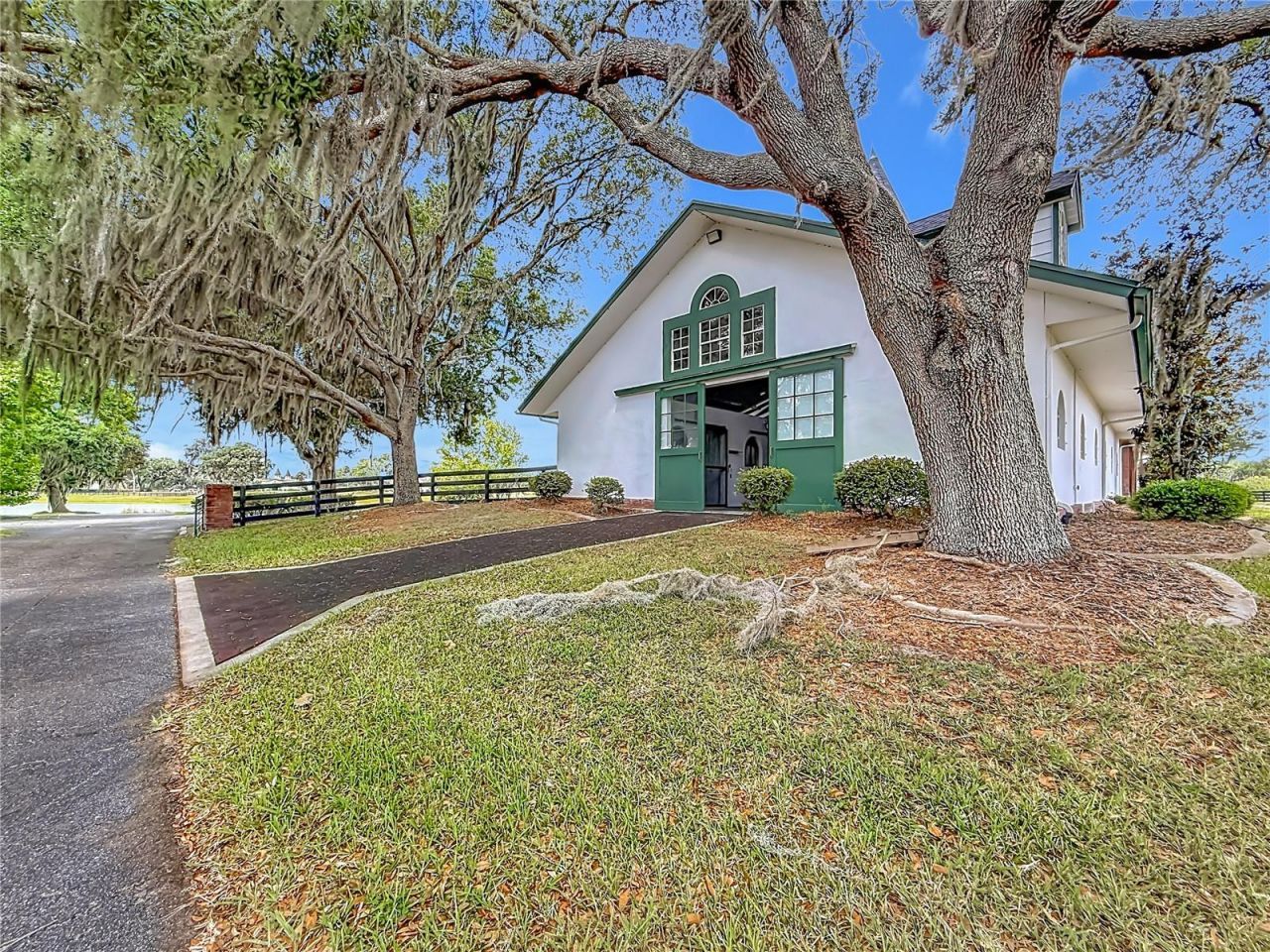 6530 SE 156th Loop, Unit 3 & 4, Summerfield, FL 34491 Photo