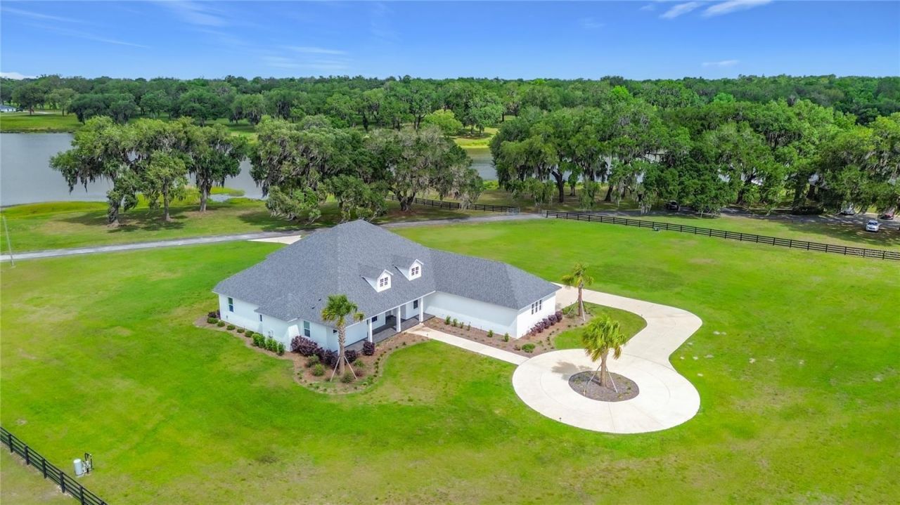 6530 SE 156th Loop, Unit 3 & 4, Summerfield, FL 34491 Photo