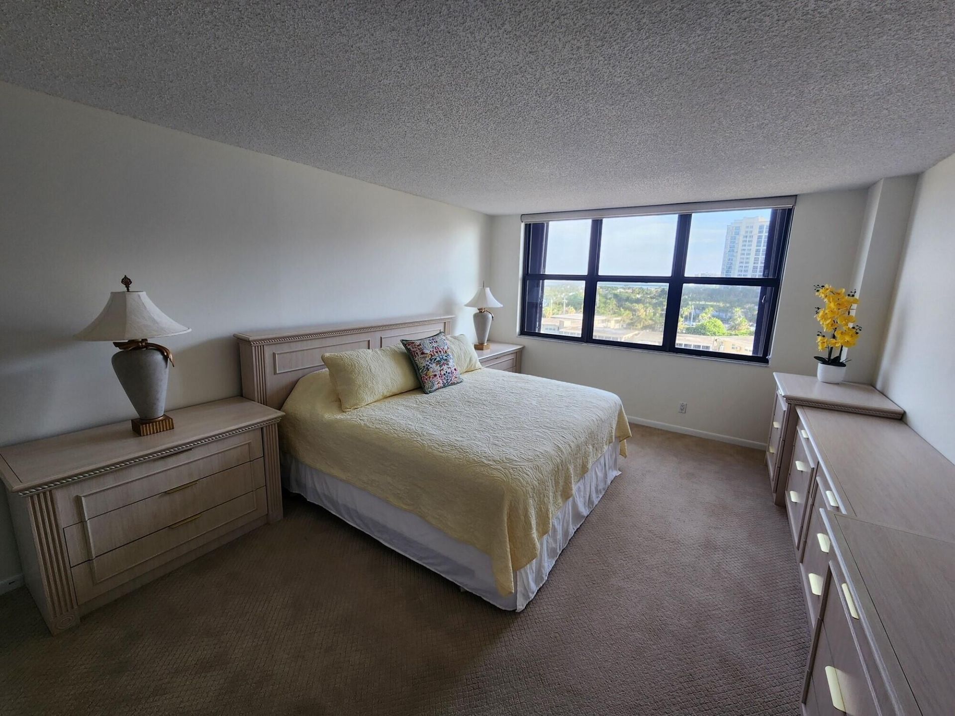 3400 N Ocean Drive, Unit 703, Riviera Beach, FL 33404 Photo