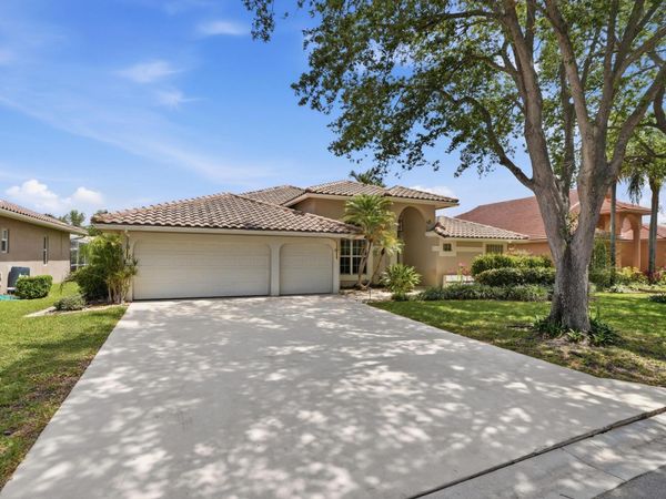 9851 NW 49th Place, Coral Springs, FL 33076