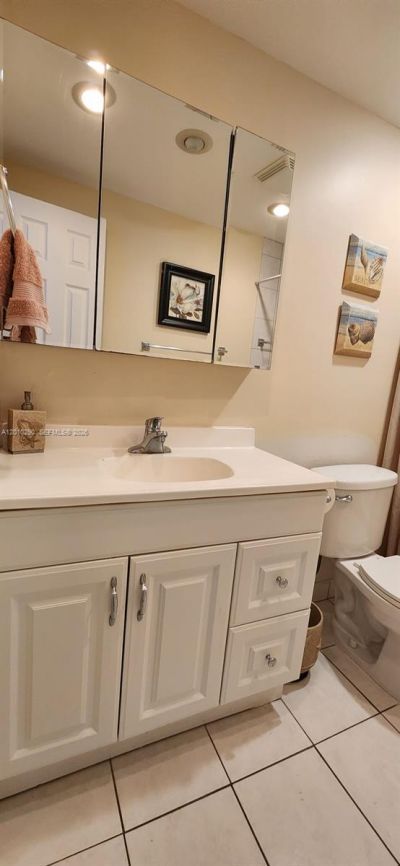 201 178th Dr , Unit 416, Sunny Isles Beach, FL 33160 Photo