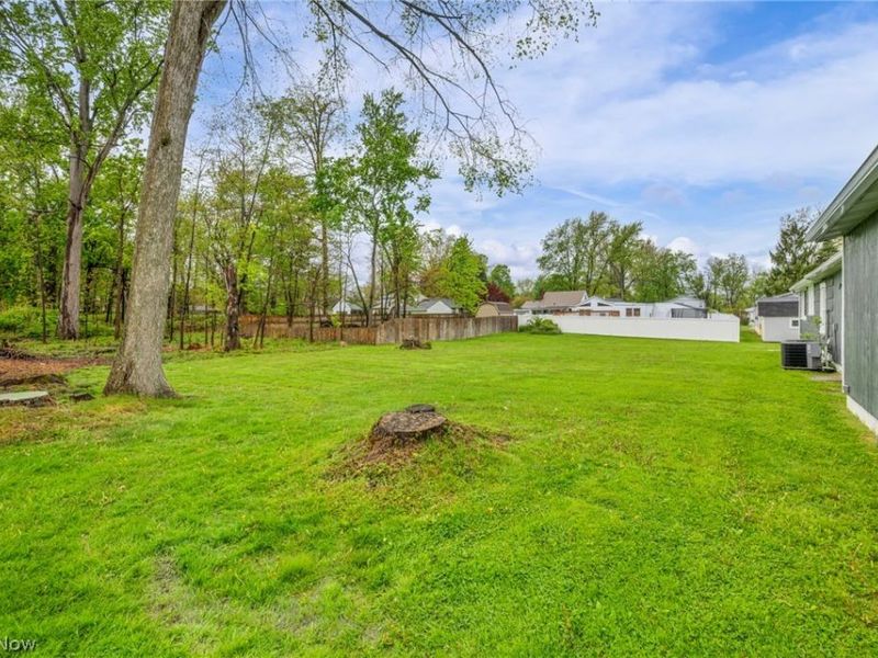 7476 Pinehurst Drive, Mentor on the Lake, OH 44060 Photo 29